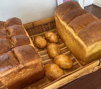 食パンおすすめセット２にんじん食パン＆牛乳パン